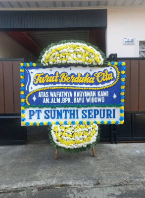 Papan Bunga Duka di Sikka